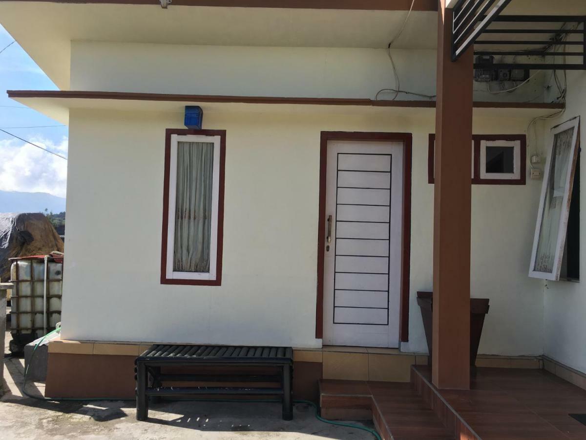 Bromo Deddy Homestay المظهر الخارجي الصورة